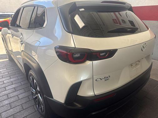 Wind Chill Pearl 2025 Mazda CX-50 Hybrid Premium Plus Package