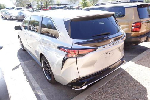 Celestial Silver Metallic 2021 Toyota Sienna XSE 7 Passenger