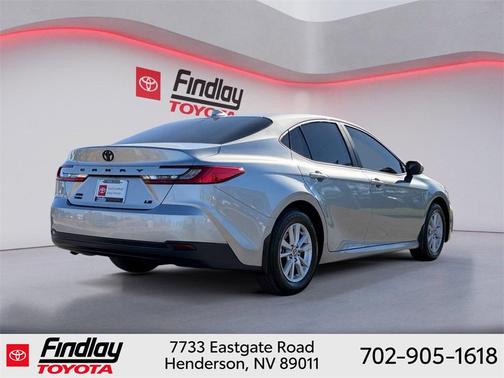 2025 Toyota Camry LE