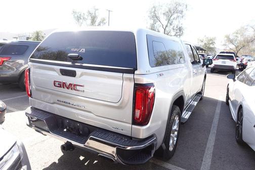 Quicksilver Metallic 2022 GMC Sierra 1500 SLT