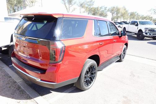 2025 Chevrolet Tahoe LS
