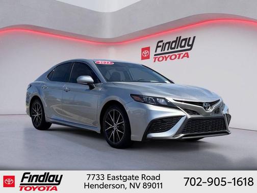 Celestial Silver Metallic 2023 Toyota Camry SE