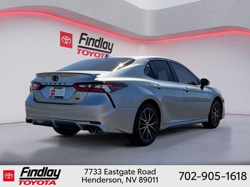 Celestial Silver Metallic 2023 Toyota Camry SE