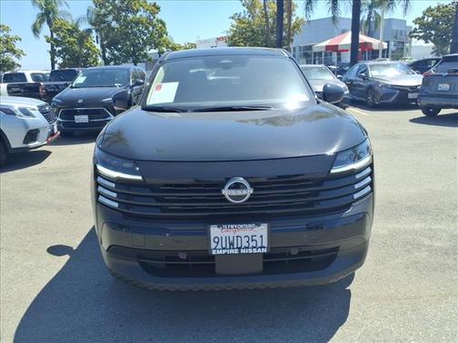 Super Black 2025 Nissan Kicks SV