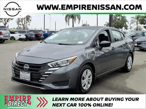 Gun Metallic 2025 Nissan Versa 1.6 S