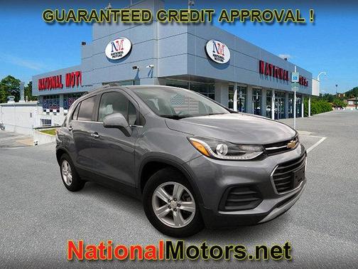 Satin Steel Metallic 2019 Chevrolet Trax LT