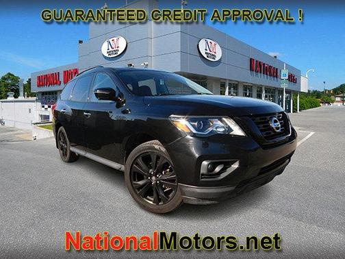 2018 Nissan Pathfinder SL
