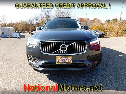 2021 Volvo XC90 T5 Momentum