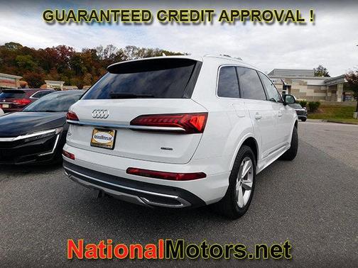 2020 Audi Q7 45 Premium