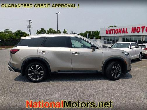 2022 INFINITI QX60 Luxe