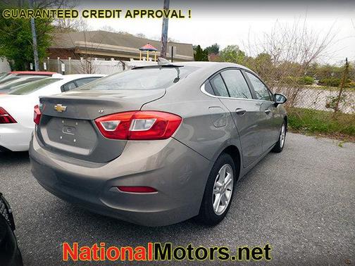 2017 Chevrolet Cruze LT