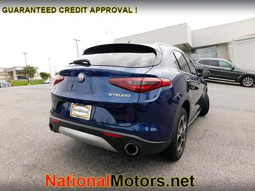 2018 Alfa Romeo Stelvio Base