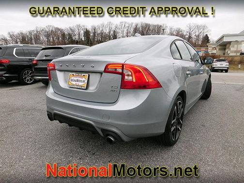 2018 Volvo S60 T5 Dynamic