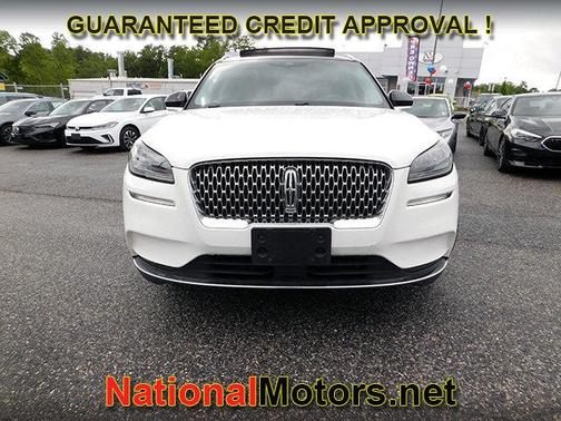 White 2021 Lincoln Corsair Standard