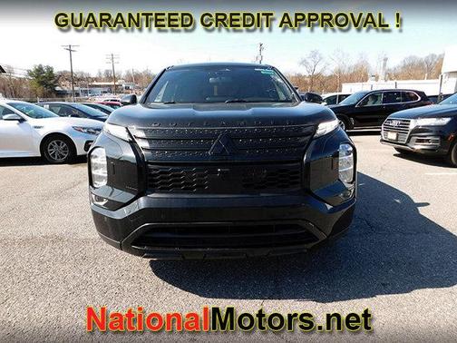 2023 Mitsubishi Outlander SE Black Edition