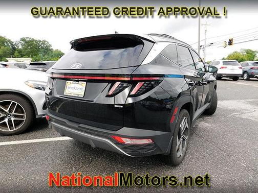 Phantom Black 2022 Hyundai TUCSON Limited