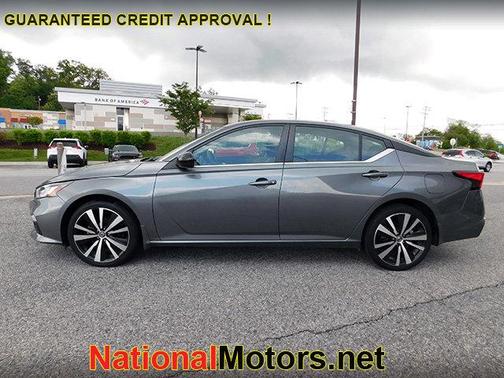 2022 Nissan Altima 2.5 SR