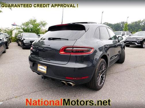 2018 Porsche Macan Base