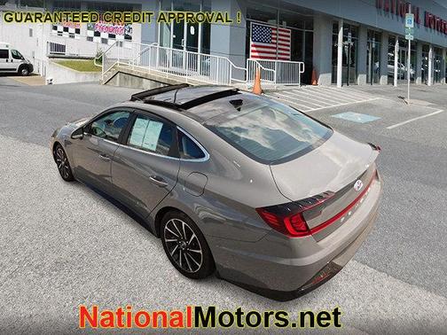 2021 Hyundai SONATA Limited