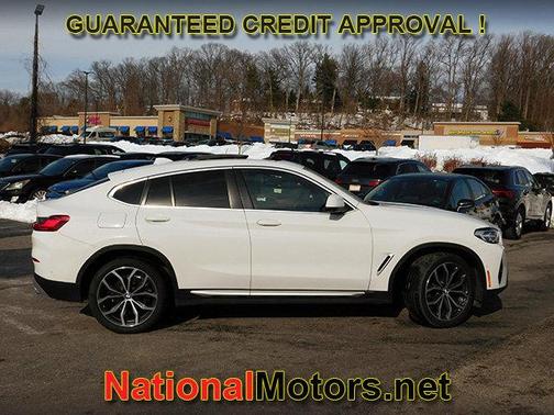 2022 BMW X4 xDrive30i