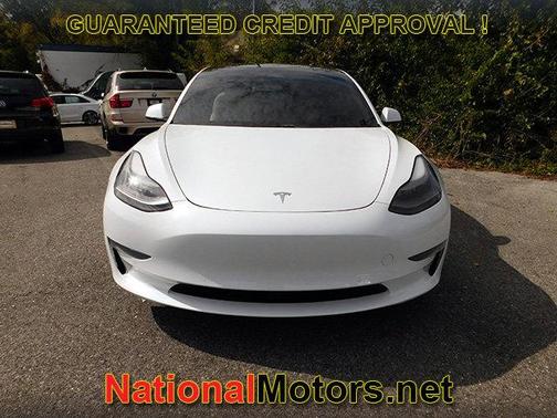 2021 Tesla Model 3 Standard Range Plus
