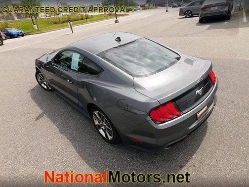 2021 Ford Mustang EcoBoost