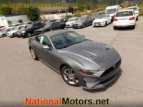 2021 Ford Mustang EcoBoost