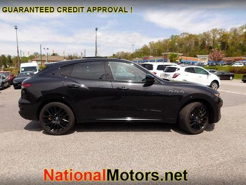 2022 Maserati Levante Modena