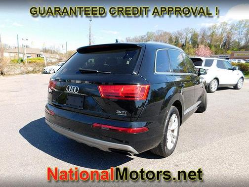 Black 2018 Audi Q7 3.0T Premium Plus