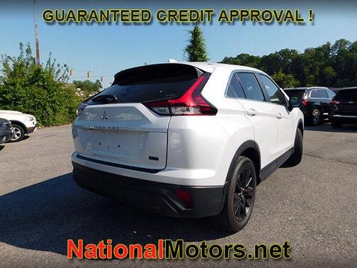 White 2024 Mitsubishi Eclipse Cross LE