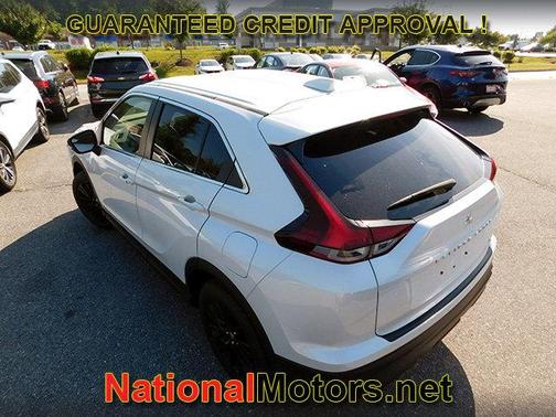 White 2024 Mitsubishi Eclipse Cross LE