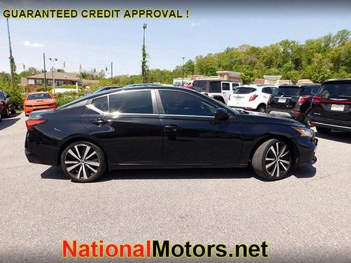 2022 Nissan Altima 2.5 SR