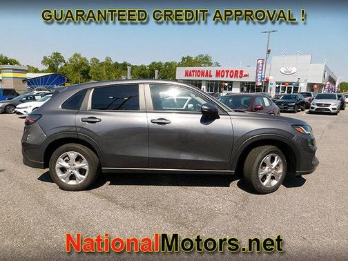 Gray 2023 Honda HR-V LX