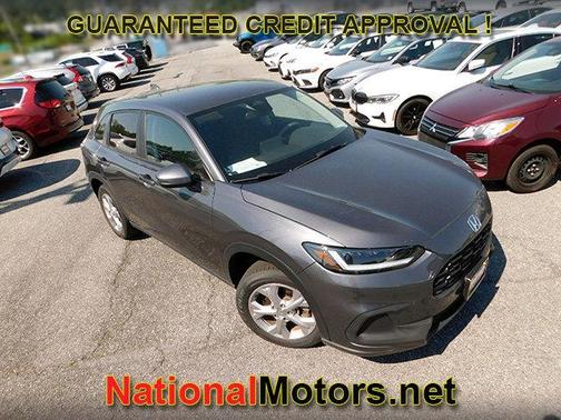 Gray 2023 Honda HR-V LX