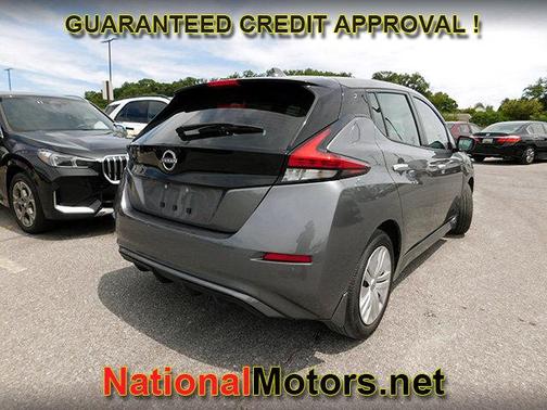 Gun Metallic 2023 Nissan Leaf S