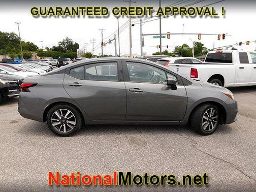 Gun Metallic 2021 Nissan Versa 1.6 SV