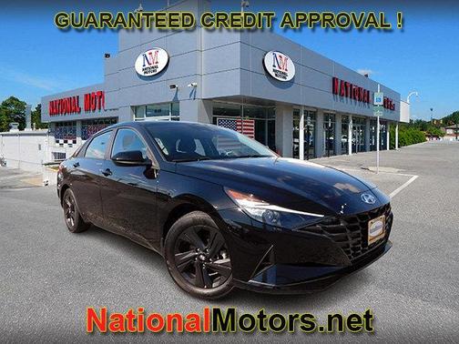 2022 Hyundai ELANTRA SEL