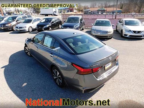 2021 Nissan Altima 2.5 SV