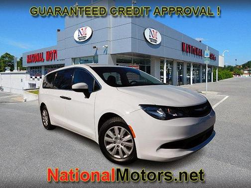 2021 Chrysler Voyager L