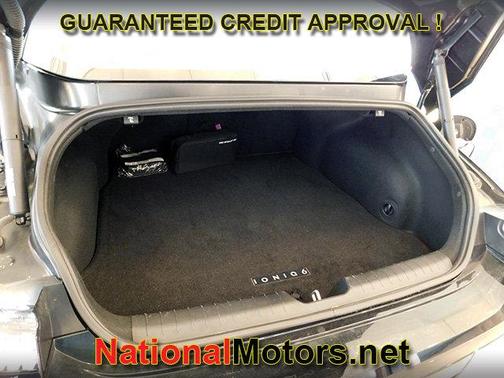 2025 Hyundai IONIQ 6 SE