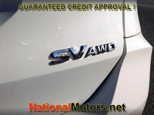Glacier White 2020 Nissan Rogue SV