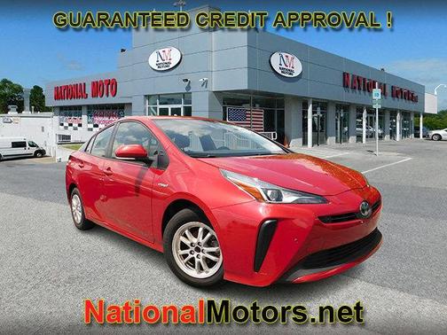 2022 Toyota Prius LE