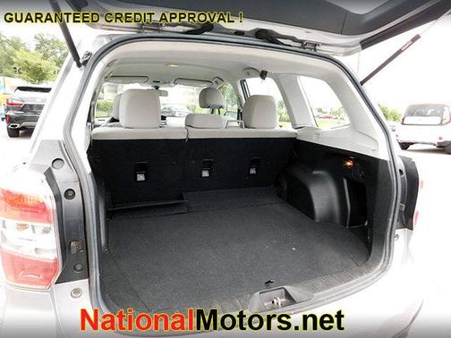 2015 Subaru Forester 2.5i