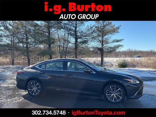 2023 Lexus ES 350 Base