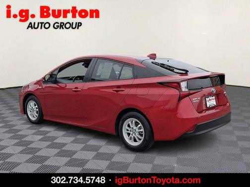 2021 Toyota Prius XLE