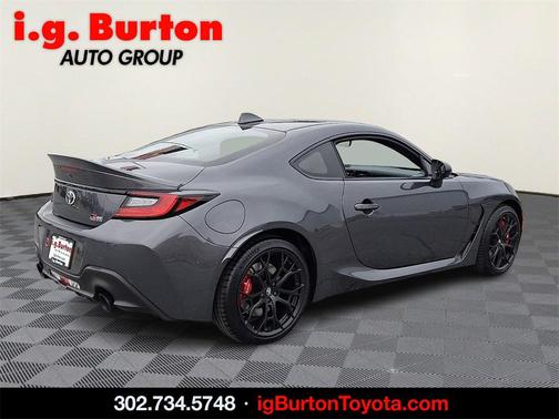 2025 Toyota GR86 Premium