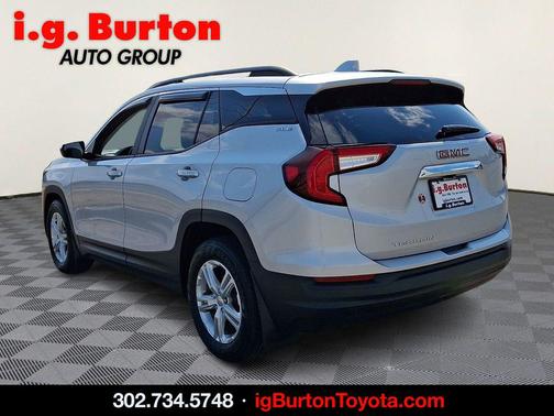 2022 GMC Terrain SLE