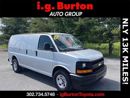 2017 Chevrolet Express 2500 Work Van