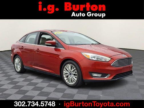 Orange 2018 Ford Focus Titanium