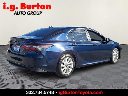 2021 Toyota Camry LE